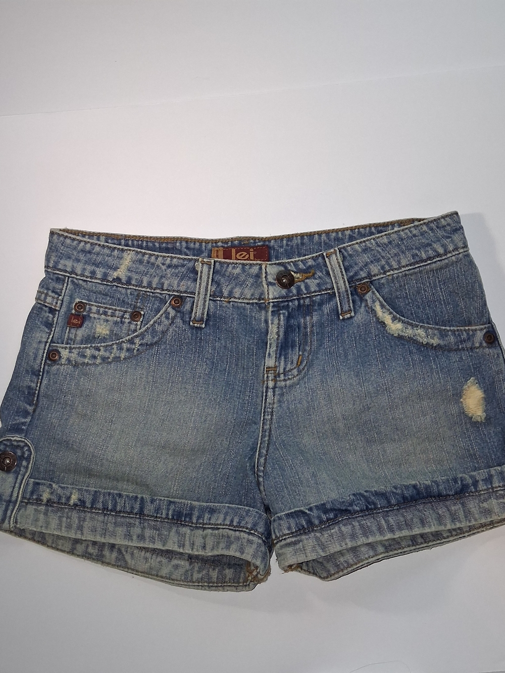 LEI Distressed Blue Denim Women's Shorts Size 0